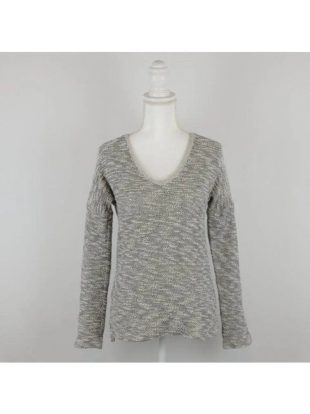 Paige Martine Women's Small Cream Gray V-Neck Tight Knit Sweater